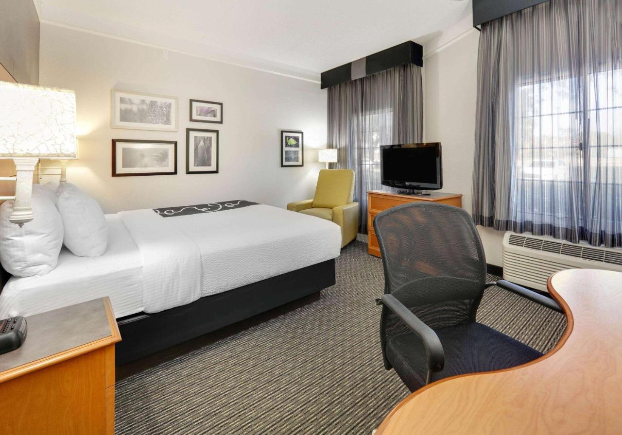 Hotel La Quinta By Wyndham Dallas - Galleria Addison