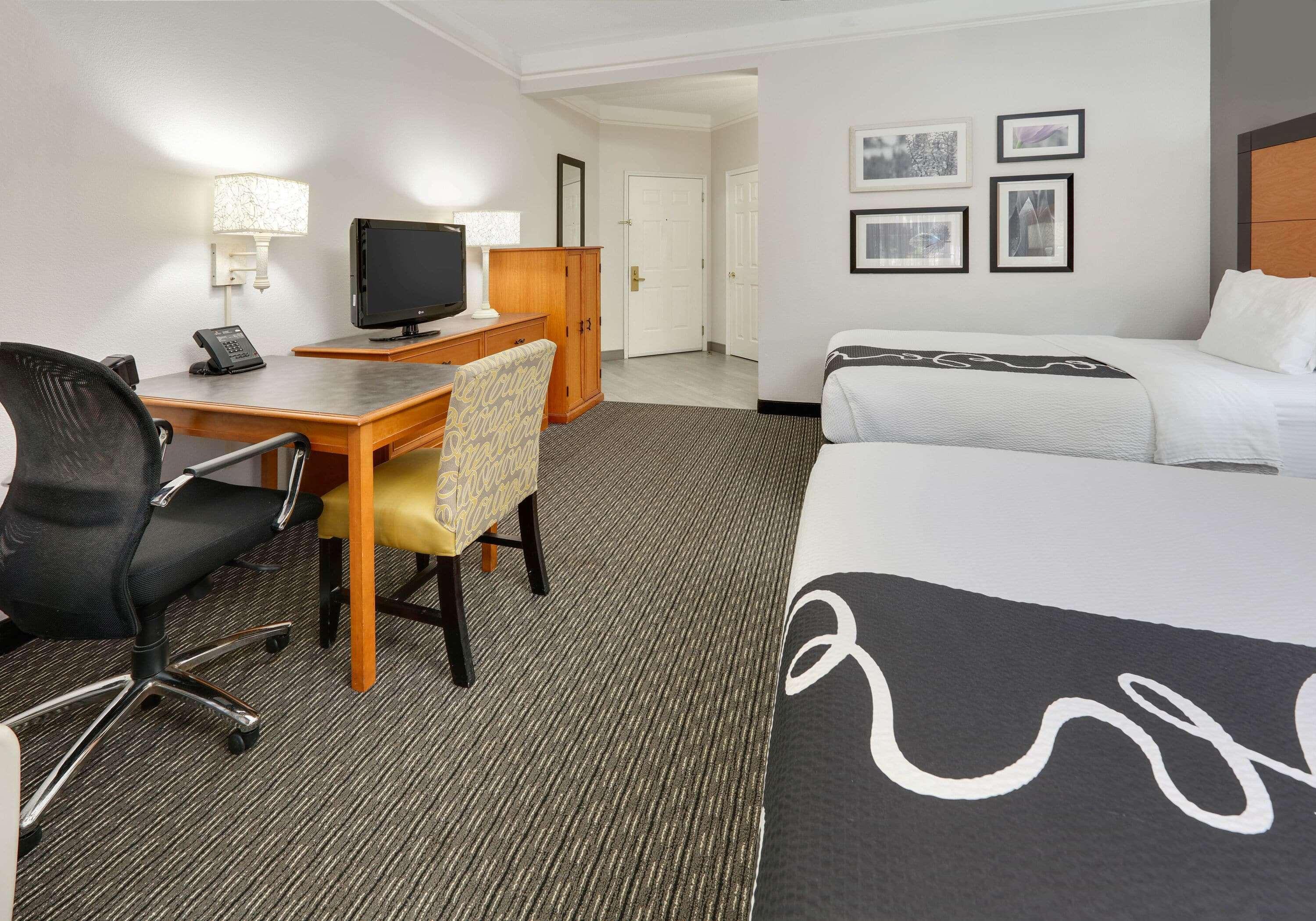 Hotel La Quinta By Wyndham Dallas - Galleria