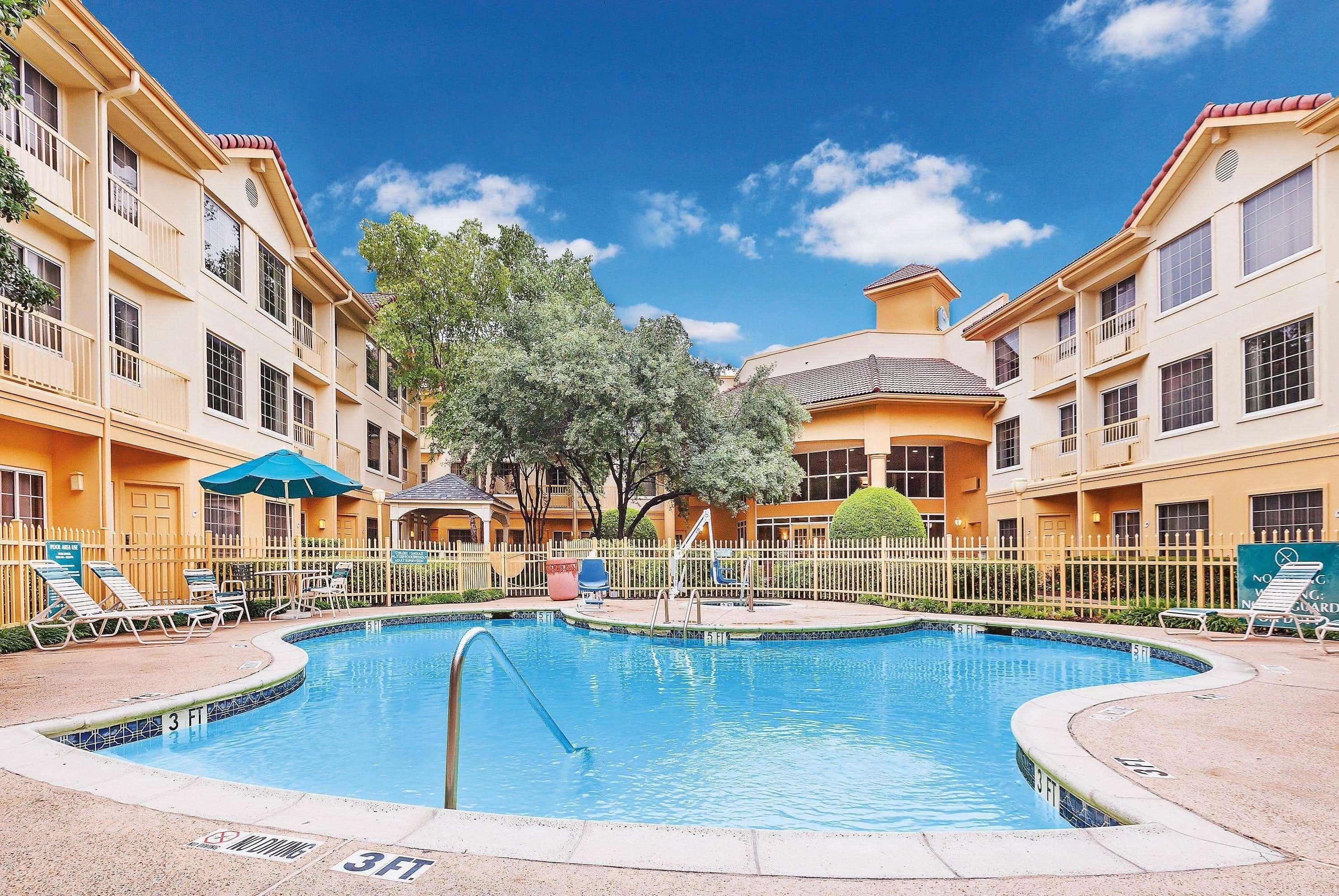 La Quinta By Wyndham Dallas - Galleria