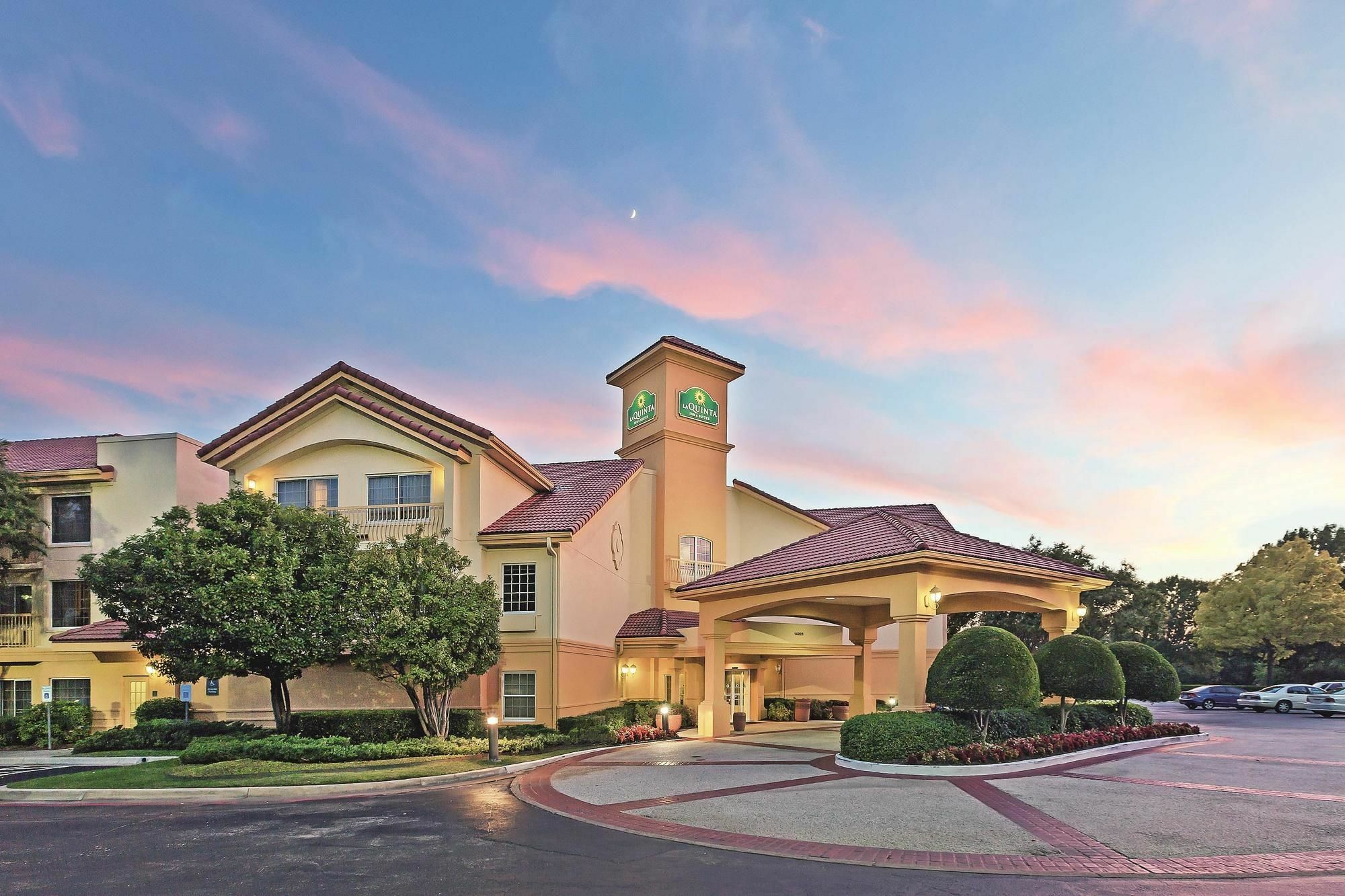 La Quinta By Wyndham Dallas - Galleria Hotel Addison